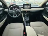 Toyota Yaris Standard 2024